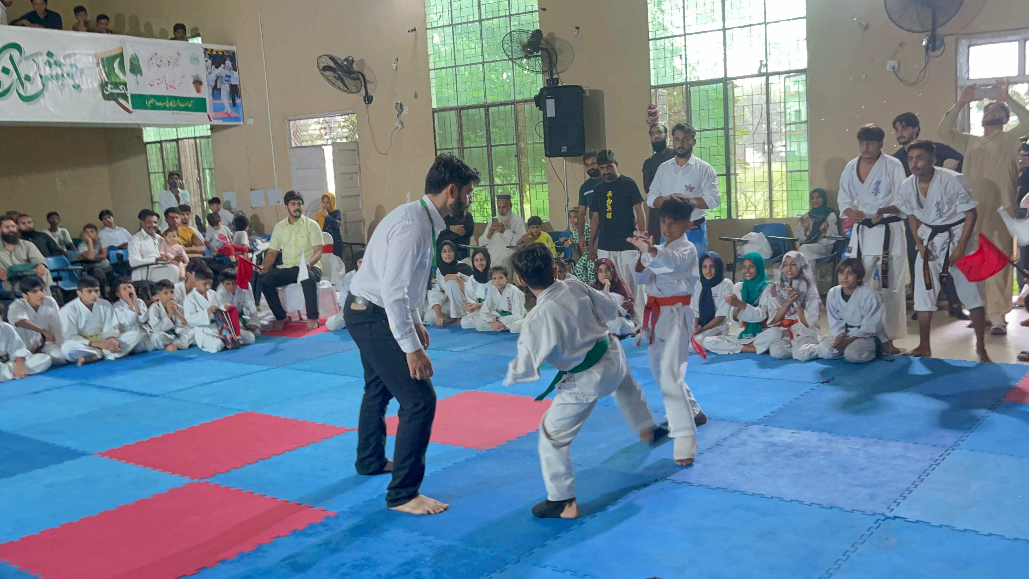 🥋 Action Shot 20